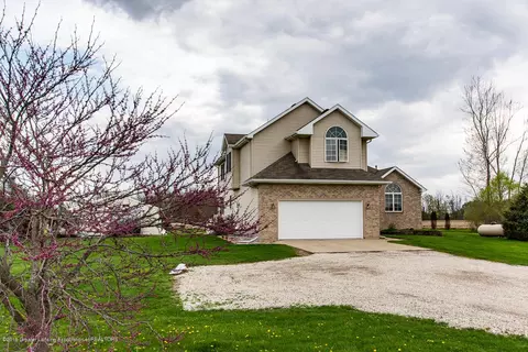 10777 W Cutler Rd, Eagle, MI 48822 photo 3