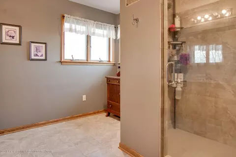 10777 W Cutler Rd, Eagle, MI 48822 photo 32