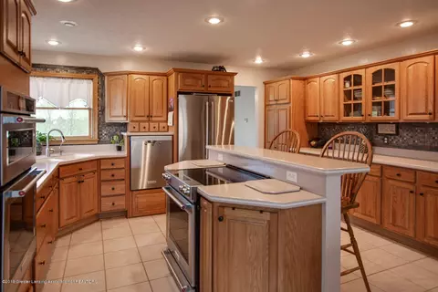 10777 W Cutler Rd, Eagle, MI 48822 photo 9