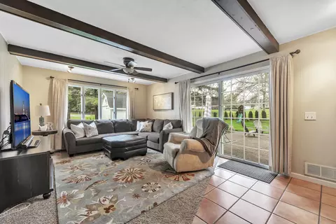 4237 Whitby Ln, Bath, MI 48808 photo 14