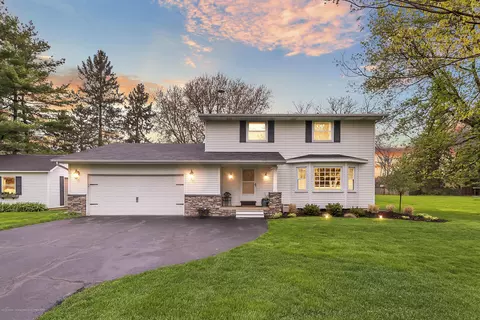 4237 Whitby Ln, Bath, MI 48808 photo 1
