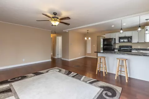 8344 E M 21, Ovid, MI 48866 photo 6