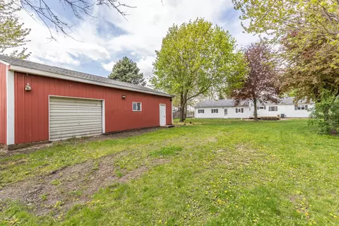 8344 E M 21, Ovid, MI 48866 photo 37