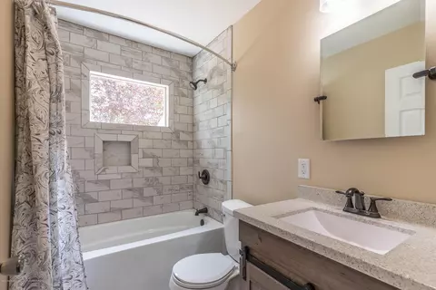 8344 E M 21, Ovid, MI 48866 photo 27