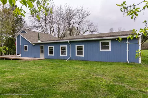 11673 Upton Rd, Bath, MI 48808 photo 21
