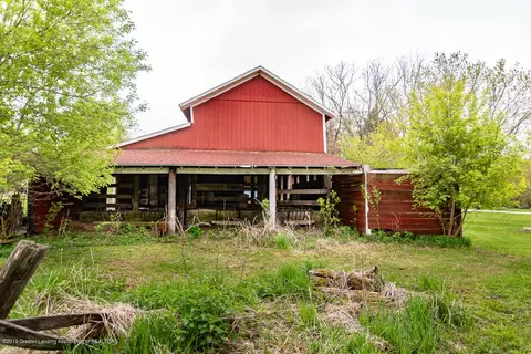 11673 Upton Rd, Bath, MI 48808 photo 27