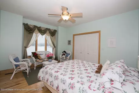 13185 S Wright Rd, Eagle, MI 48822 photo 21