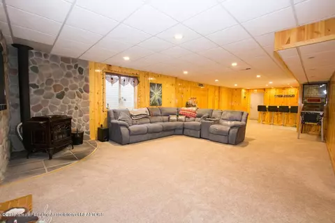 13185 S Wright Rd, Eagle, MI 48822 photo 5