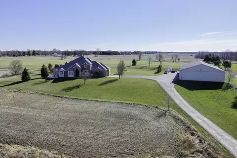 13185 S Wright Rd, Eagle, MI 48822 photo 1