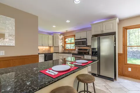809 Birchwood, Dewitt, MI 48820 photo 7