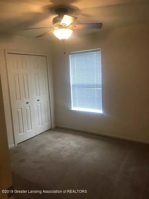 2185 Knotty Pine Trl, Howell, MI 48855 photo 7