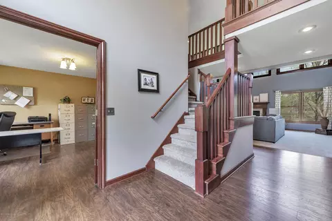 504 W Dill Dr, Dewitt, MI 48820 photo 4