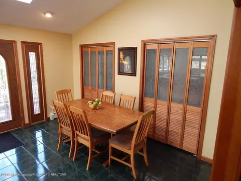 6375 E Reynolds, Haslett, MI 48840 photo 9