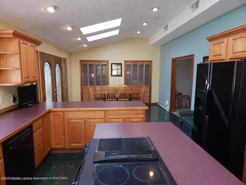 6375 E Reynolds, Haslett, MI 48840 photo 8