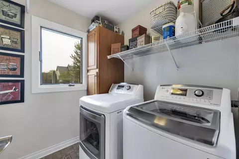 2209 Cedar Bnd, Holt, MI 48842 photo 21