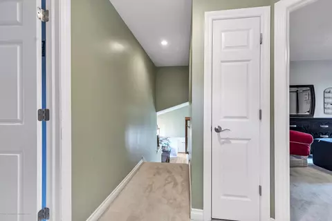 2209 Cedar Bnd, Holt, MI 48842 photo 38
