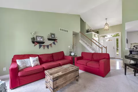 2209 Cedar Bnd, Holt, MI 48842 photo 12
