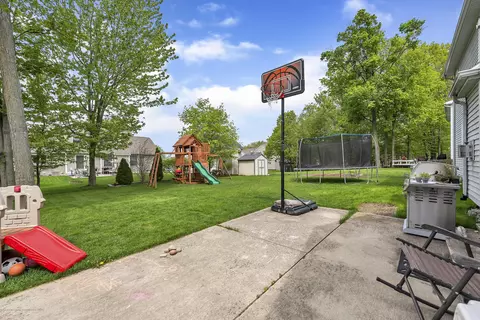 2209 Cedar Bnd, Holt, MI 48842 photo 50