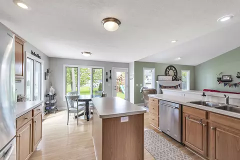 2209 Cedar Bnd, Holt, MI 48842 photo 20