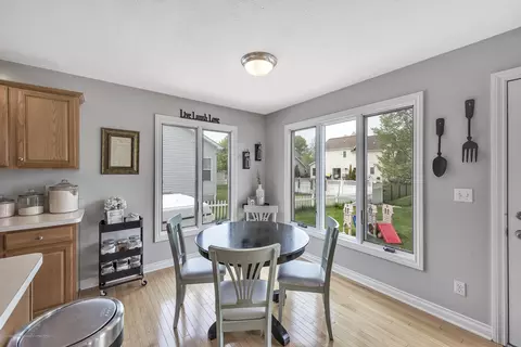 2209 Cedar Bnd, Holt, MI 48842 photo 16