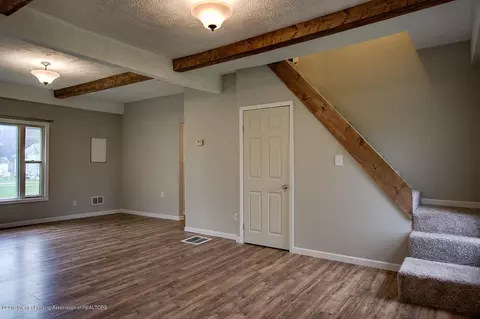 124 E Polly St, Perry, MI 48872 photo 21