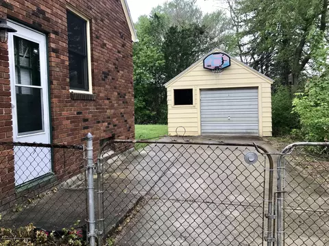 203 Kipling Blvd, Lansing, MI 48912 photo 24