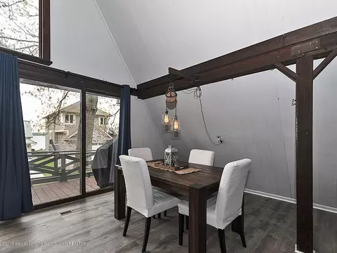 6247 W Reynolds Rd, Haslett, MI 48840 photo 5