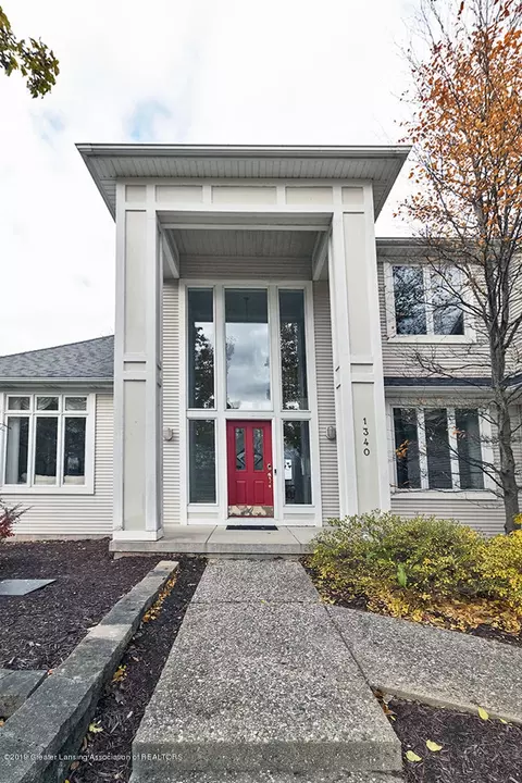 1340 Hickory Is, Haslett, MI 48840 photo 38