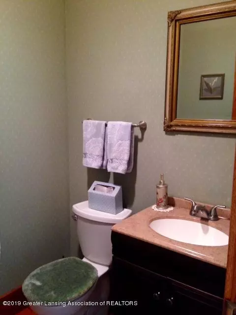 1560 Tuttle Rd, Mason, MI 48854 photo 9