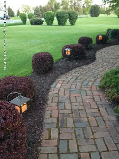 1560 Tuttle Rd, Mason, MI 48854 photo 2