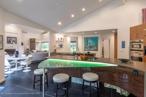 6393 Green Rd, Haslett, MI 48840 photo 17