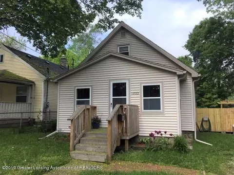 1802 Ada St, Lansing, MI 48910 photo 1