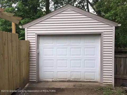 1802 Ada St, Lansing, MI 48910 photo 27