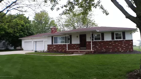 7642 Loomis Rd, Dewitt, MI 48820 photo 1