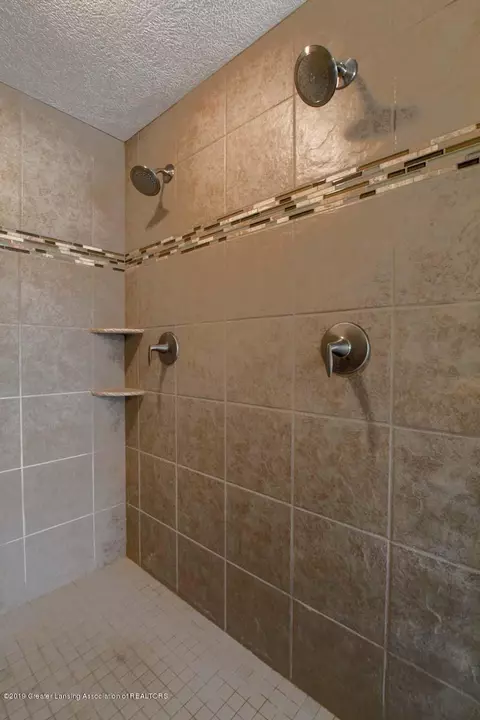 12875 Warm Creek Dr, Dewitt, MI 48820 photo 25