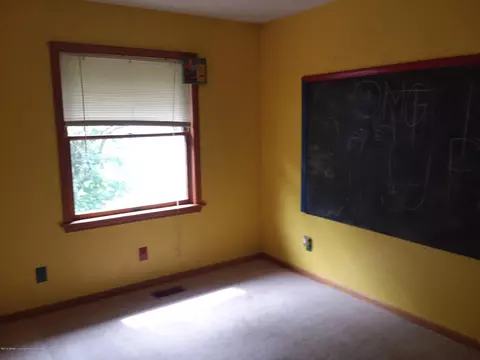 13002 Heather Ln, Perry, MI 48872 photo 5