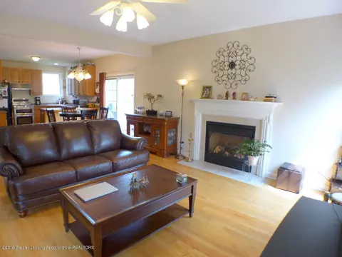 4614 Malpaso, Lansing, MI 48917 photo 9