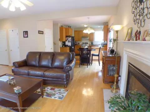 4614 Malpaso, Lansing, MI 48917 photo 10