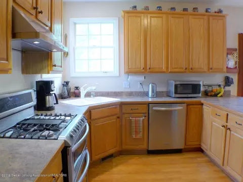 4614 Malpaso, Lansing, MI 48917 photo 14