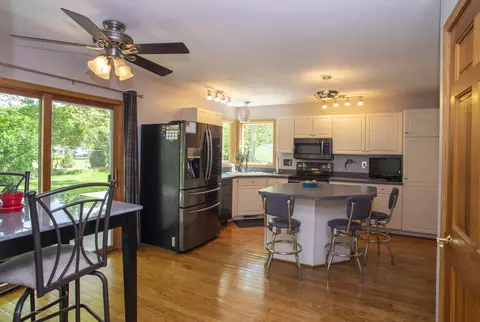 12543 Burlingame Dr, Dewitt, MI 48820 photo 19