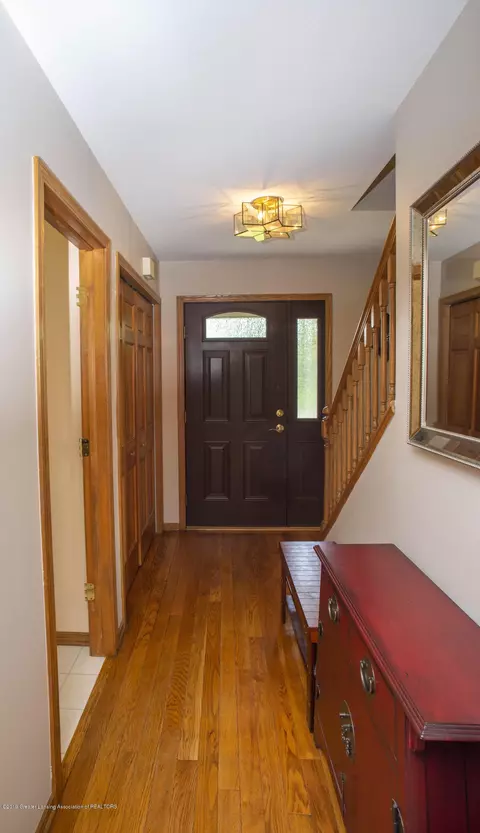 12543 Burlingame Dr, Dewitt, MI 48820 photo 12