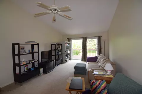 1208 Brookside Dr, Lansing, MI 48917 photo 5