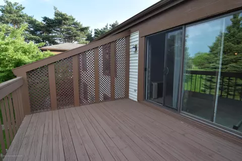 1208 Brookside Dr, Lansing, MI 48917 photo 8