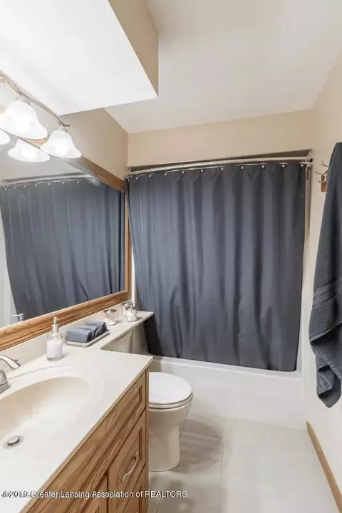6157 Columbia St, Haslett, MI 48840 photo 37