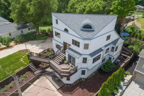 6157 Columbia St, Haslett, MI 48840 photo 1