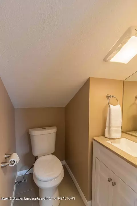 6157 Columbia St, Haslett, MI 48840 photo 45