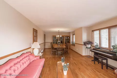 6157 Columbia St, Haslett, MI 48840 photo 13