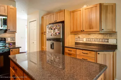 5610 Cornell Rd, Haslett, MI 48840 photo 9