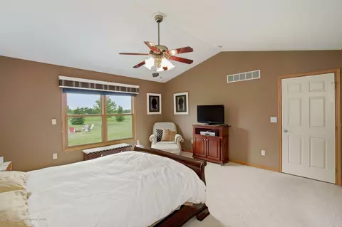 6250 S Dewitt Rd, Saint Johns, MI 48879 photo 27
