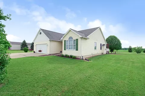6250 S Dewitt Rd, Saint Johns, MI 48879 photo 3